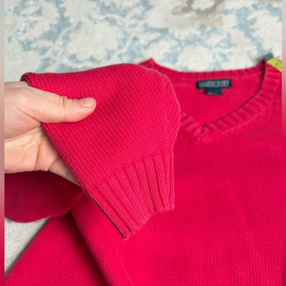Super cool Magenta Lands’ End %100 cotton knit sweater V-neck size L - Picture 10 of 10